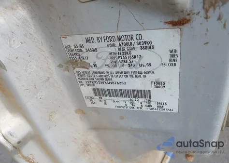 2005 Ford F-150 Stx/Xl/Xlt из США, поврежденный, VIN 1FTRX12WX5NB76333